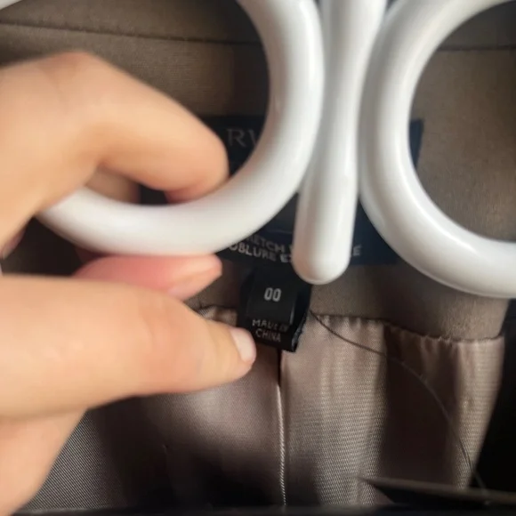 Limitless One-Button Fitted Blazer - Picture 6 of 8